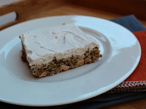 Chewy Oatmeal Scotchie Bars