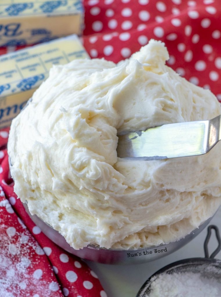 Buttercream Frosting Recipe - Num's the Word