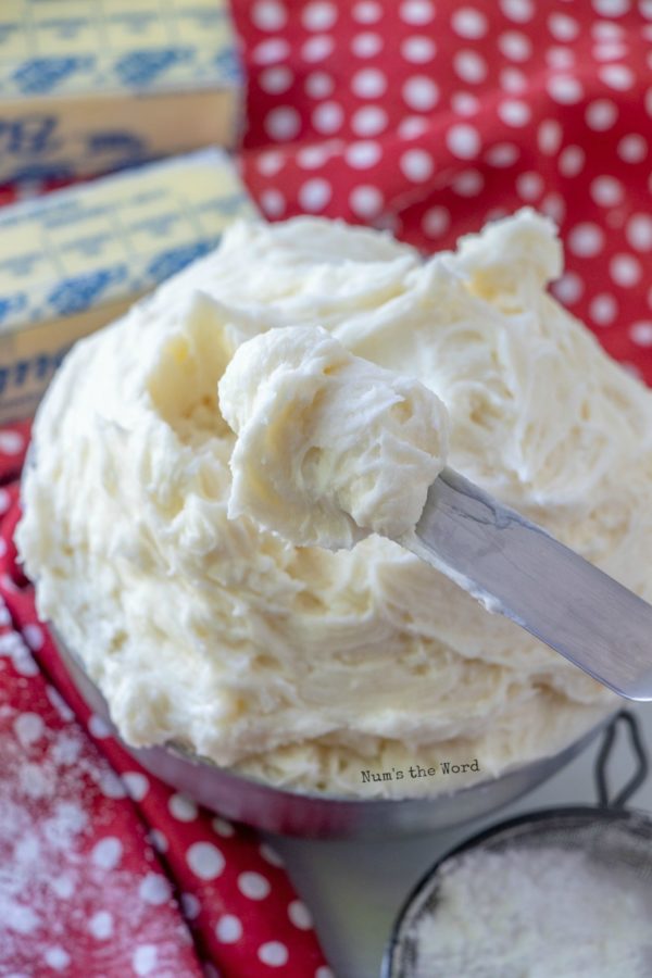 Buttercream Frosting Recipe - Num's the Word