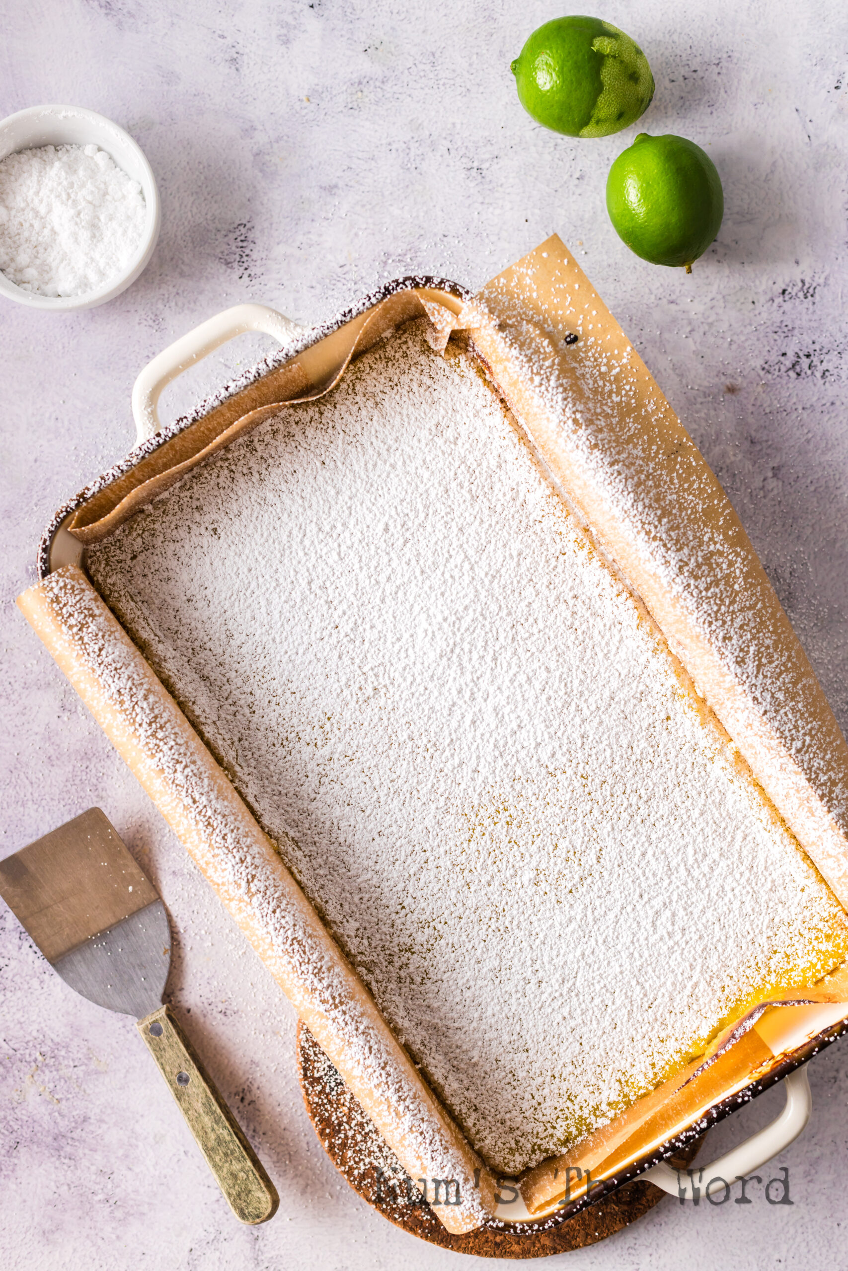 Powdered sugar sprinkled over cooled lime bars