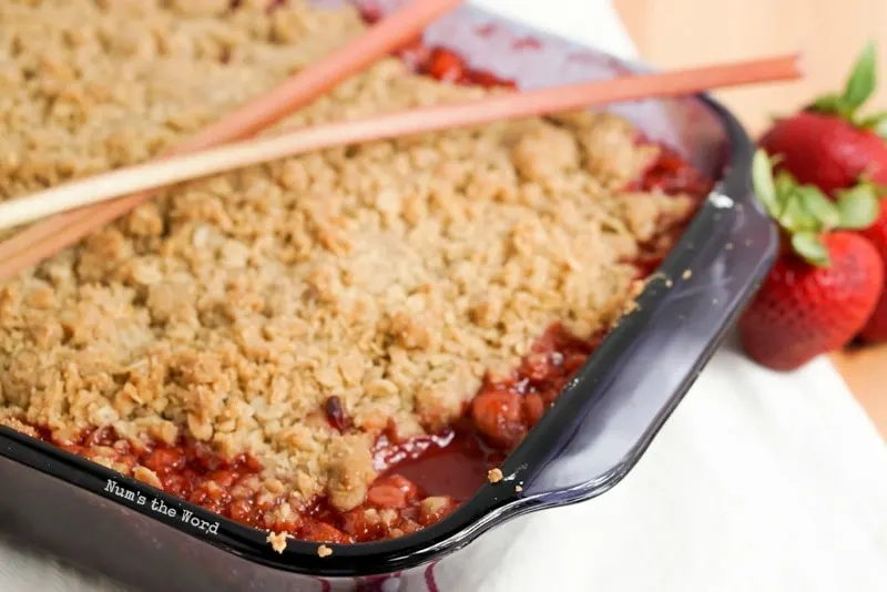 baked strawberry rhubarb crisp still in pan