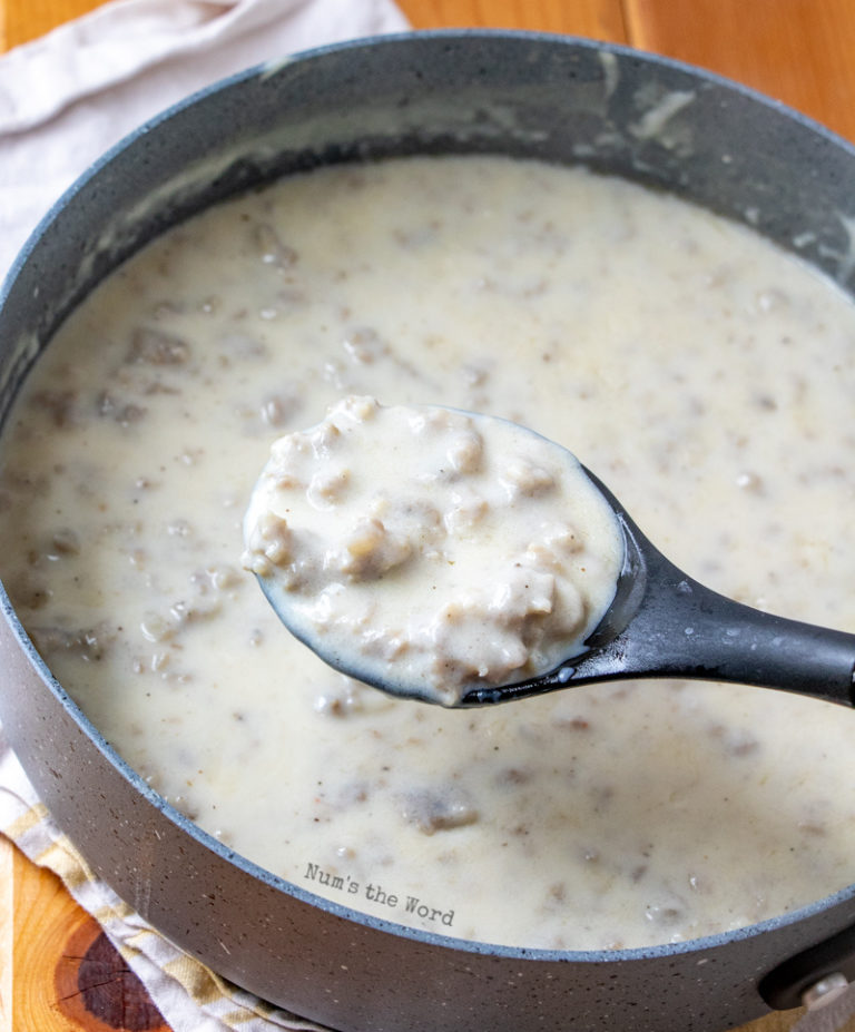 The Best Sausage Gravy Recipe [Brunch Recipe] Num's the Word