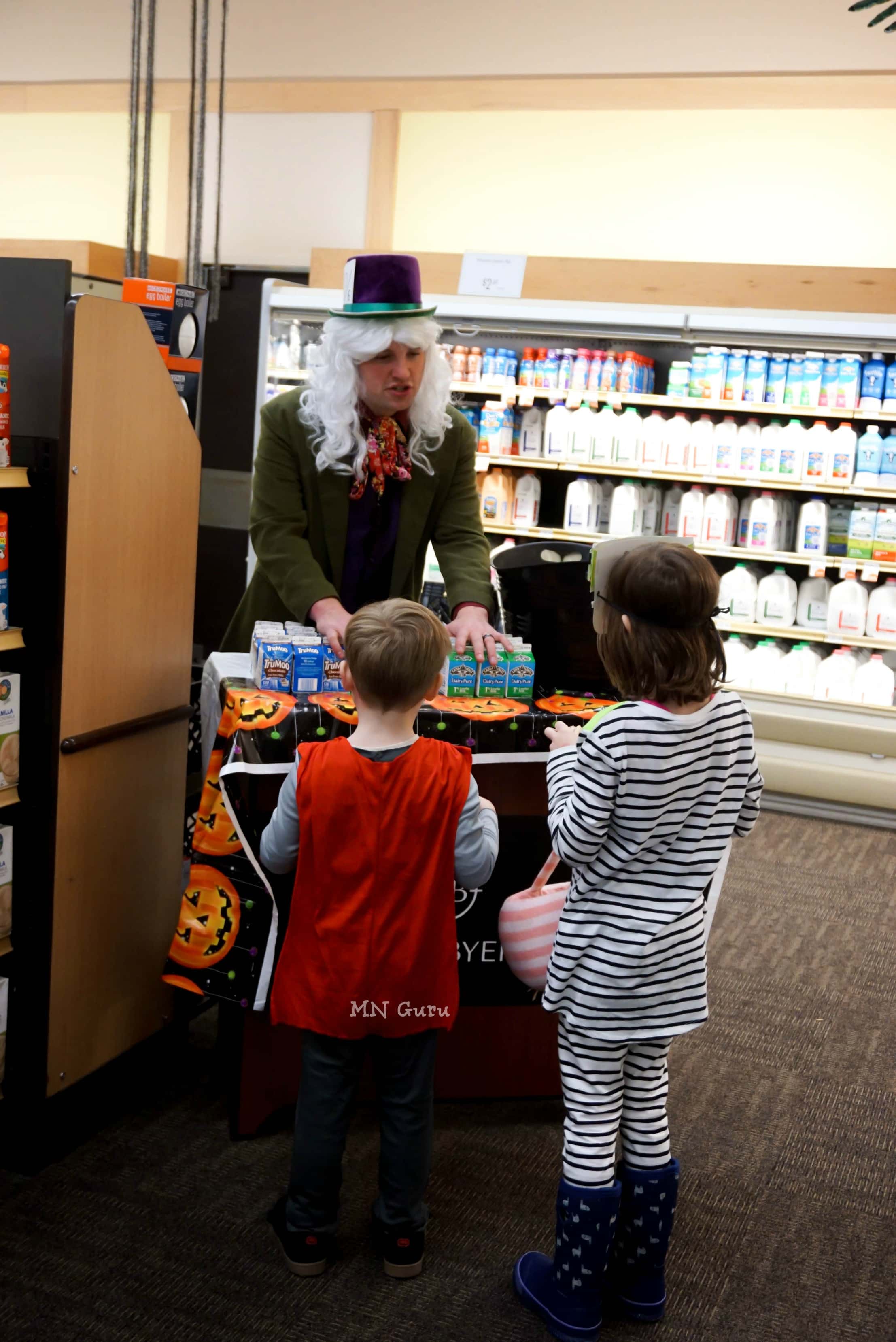 Lunds & Byerlys Boo Blast - Trick or Treating at the Milk Station