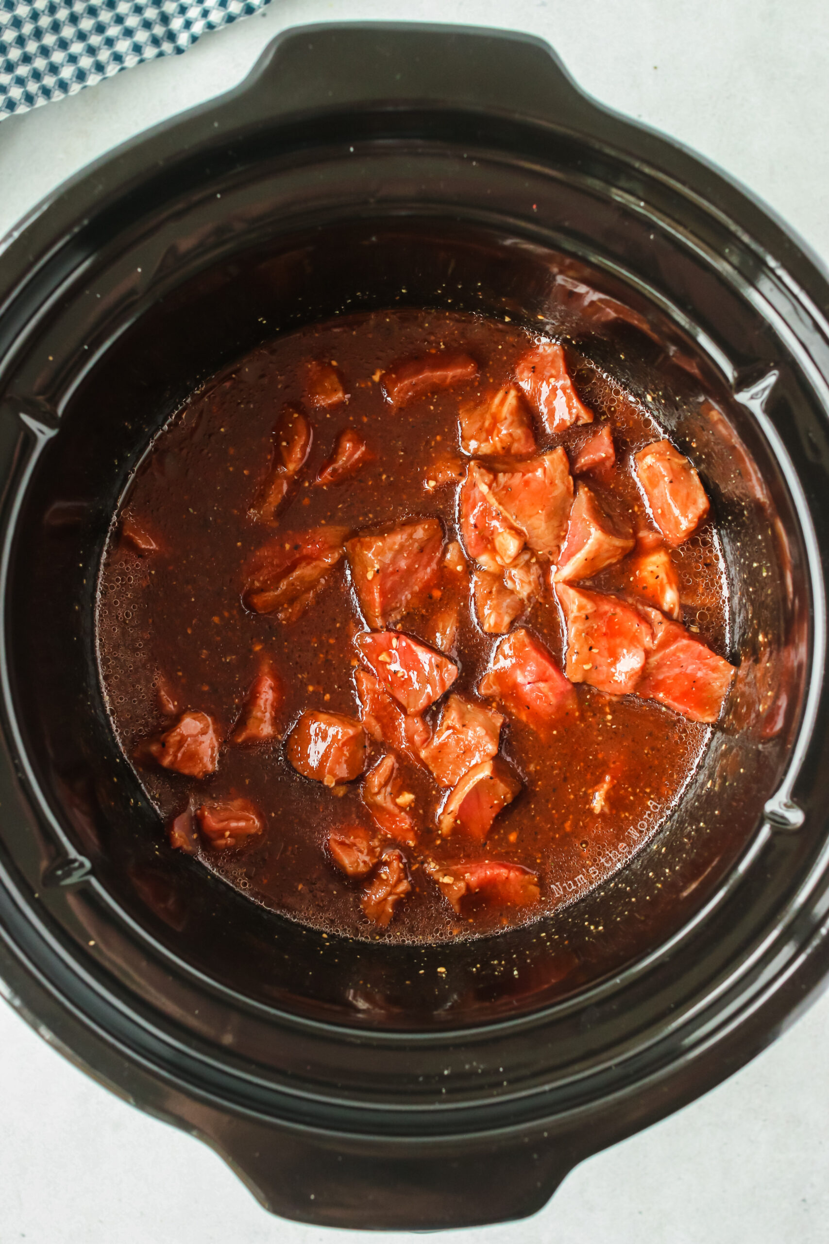 Cooked beef tips in crock pot