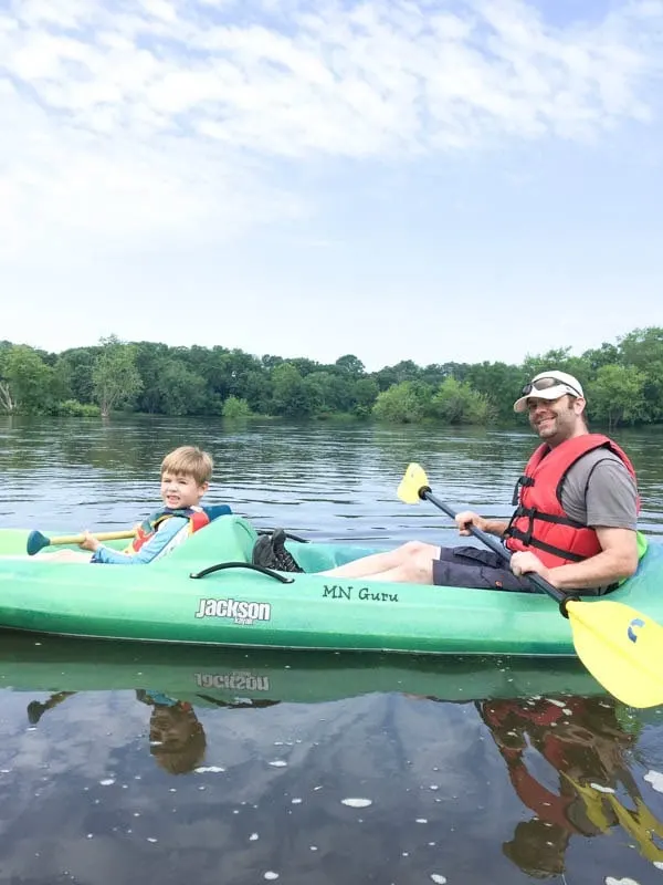 kayaking the Mississippi river in a tandem kayak