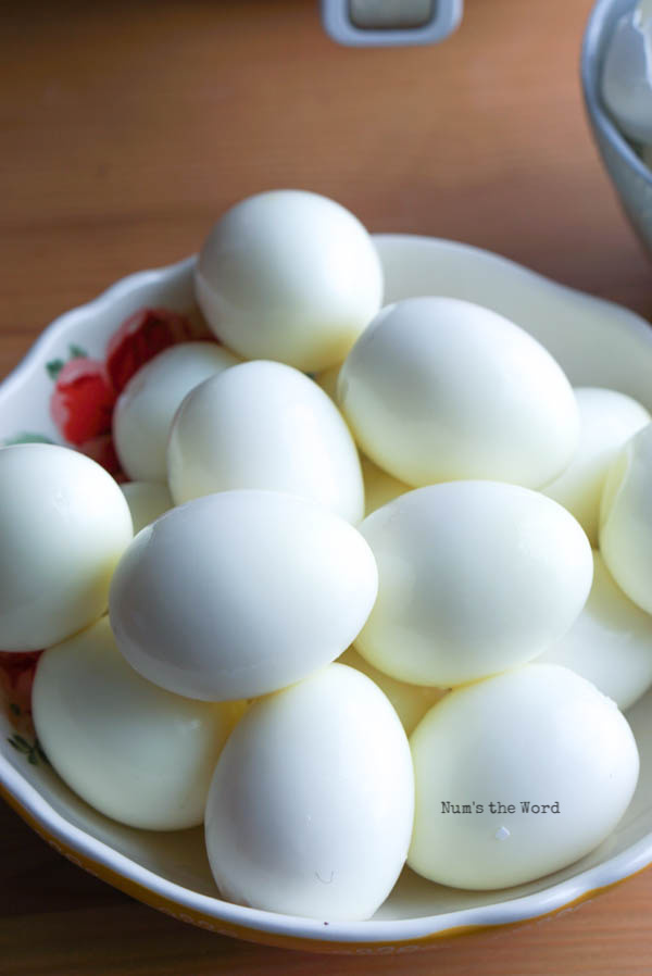 Air Fryer Hard Boiled Eggs - perfectly peeled hard boiled eggs