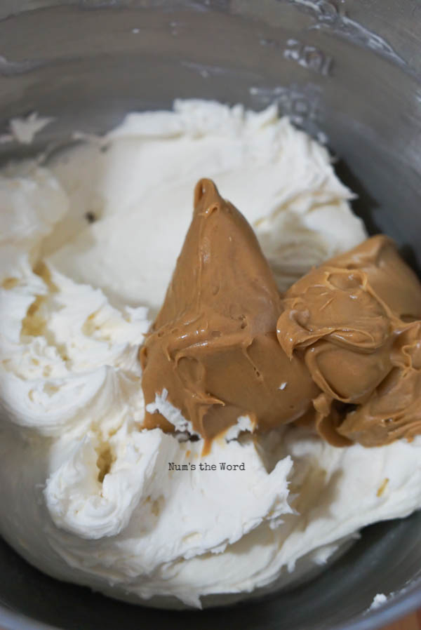 Easy Peanut Butter Frosting {Buttercream} Num's the Word