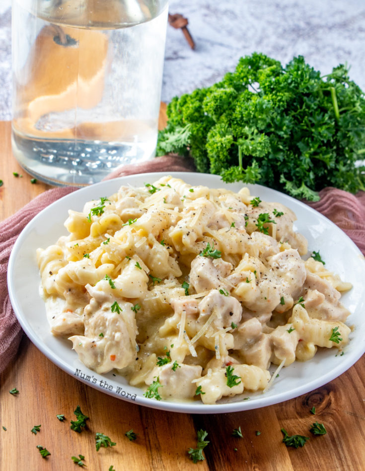 Instant Pot Creamy Italian Chicken Pasta - Num's the Word