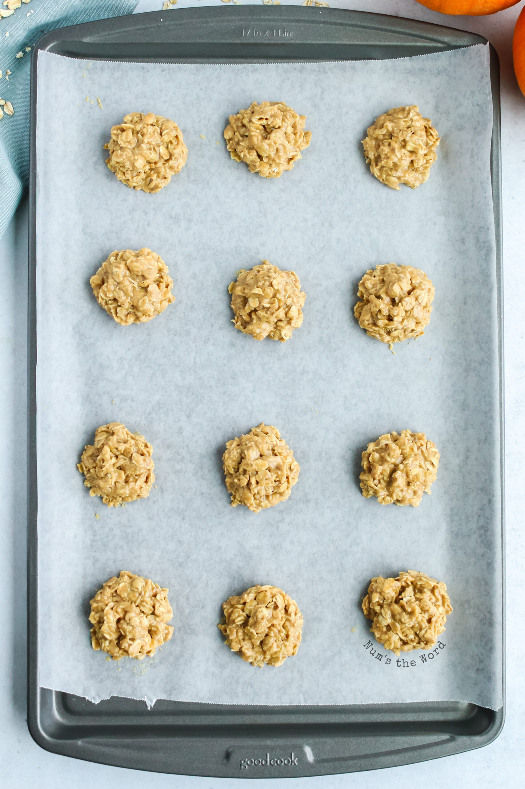 Cookies cooling on a cookie sheet.