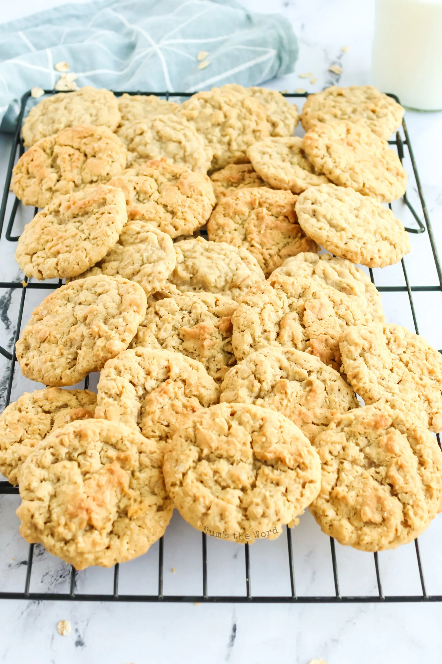 baked and cooled cookies on a cooling rack ready to be eaten