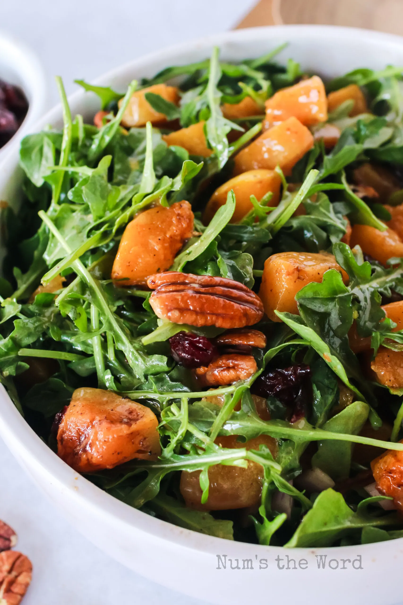 zoomed in image of salad in a bowl.