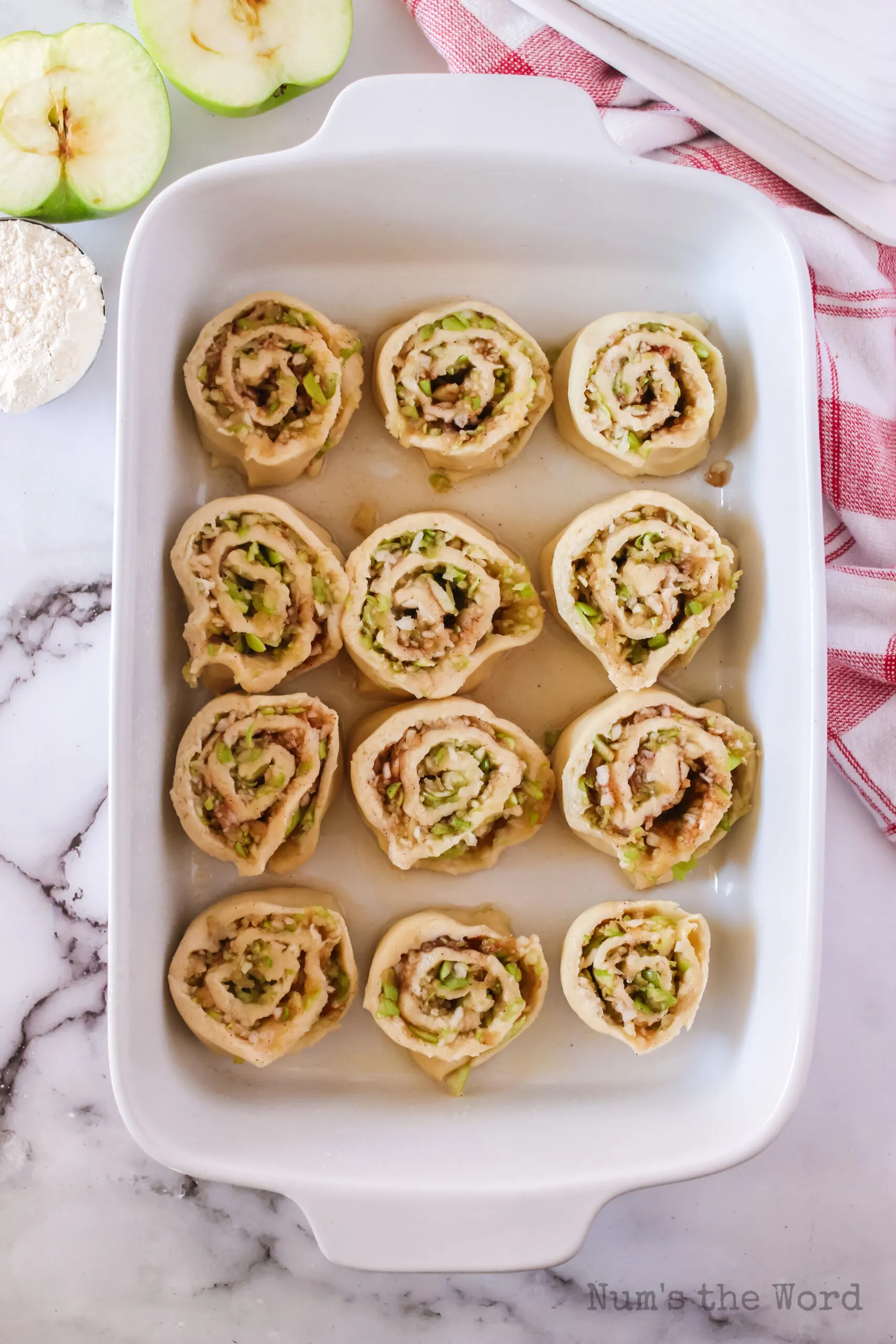 12 sliced dumplings in a pan