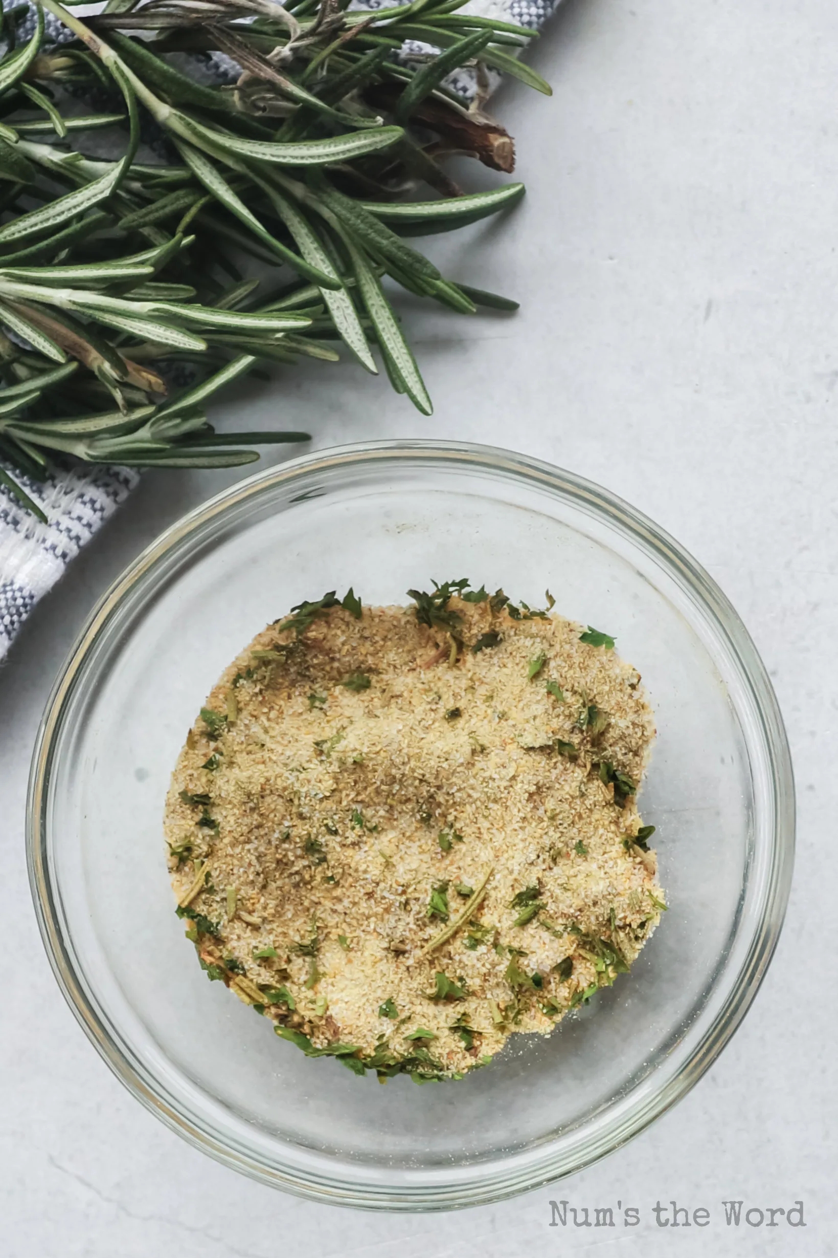 chicken seasoning mixed in a bowl.